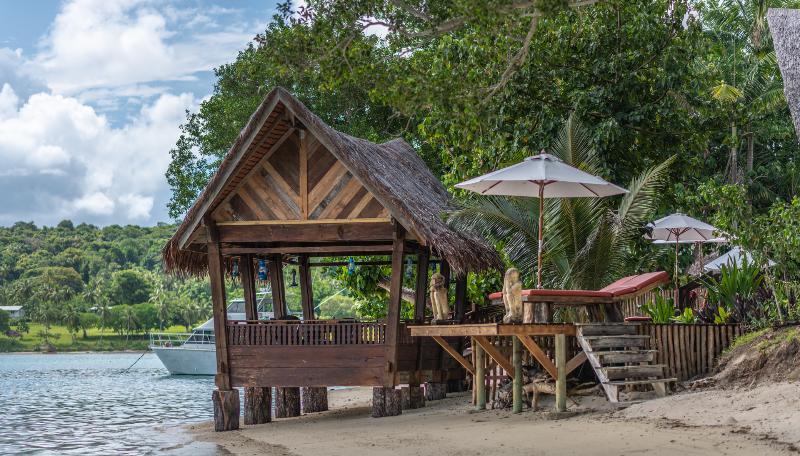 Ratua Private Island Resort Aimbuei Bay Екстериор снимка