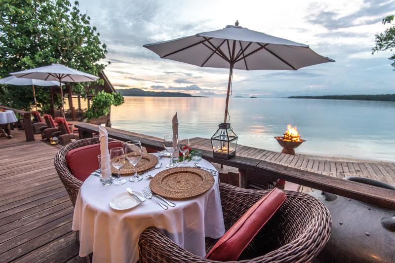 Ratua Private Island Resort Aimbuei Bay Екстериор снимка