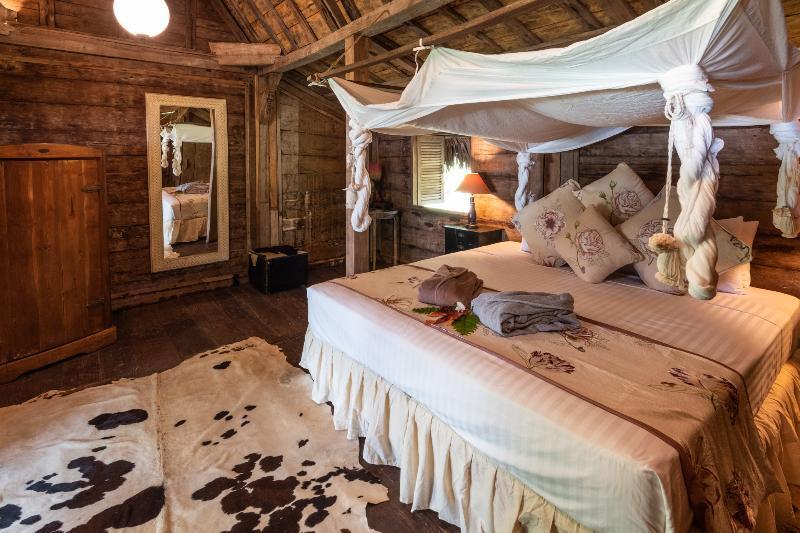 Ratua Private Island Resort Aimbuei Bay Екстериор снимка