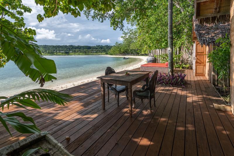Ratua Private Island Resort Aimbuei Bay Екстериор снимка