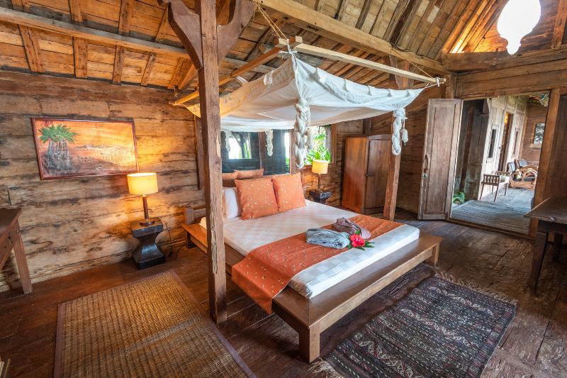 Ratua Private Island Resort Aimbuei Bay Екстериор снимка