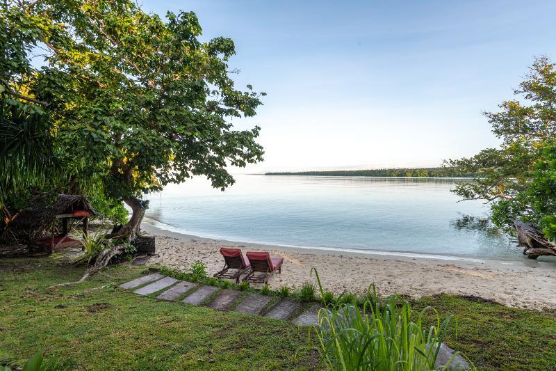 Ratua Private Island Resort Aimbuei Bay Екстериор снимка